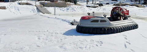 Hovercraft on ice, Twin engine hovercraft